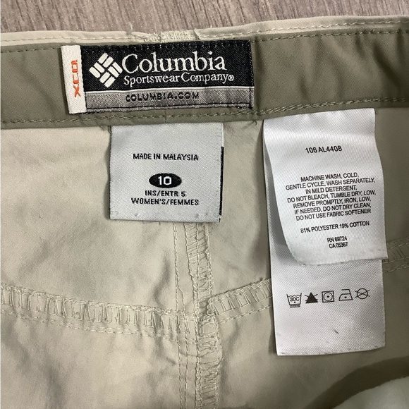 Women's Columbia XCO Medium 10 Cargo Shorts Khaki Khakis Chino Hiking Active EUC - Picture 8 of 10